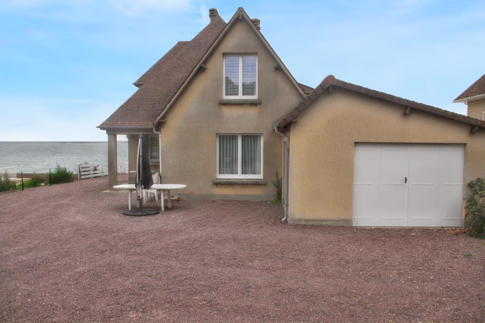 Villa Maison Spacieuse Avec Vue Sur La Mer A Arromanches Les Bains Corneville-sur-Risle Exterior foto